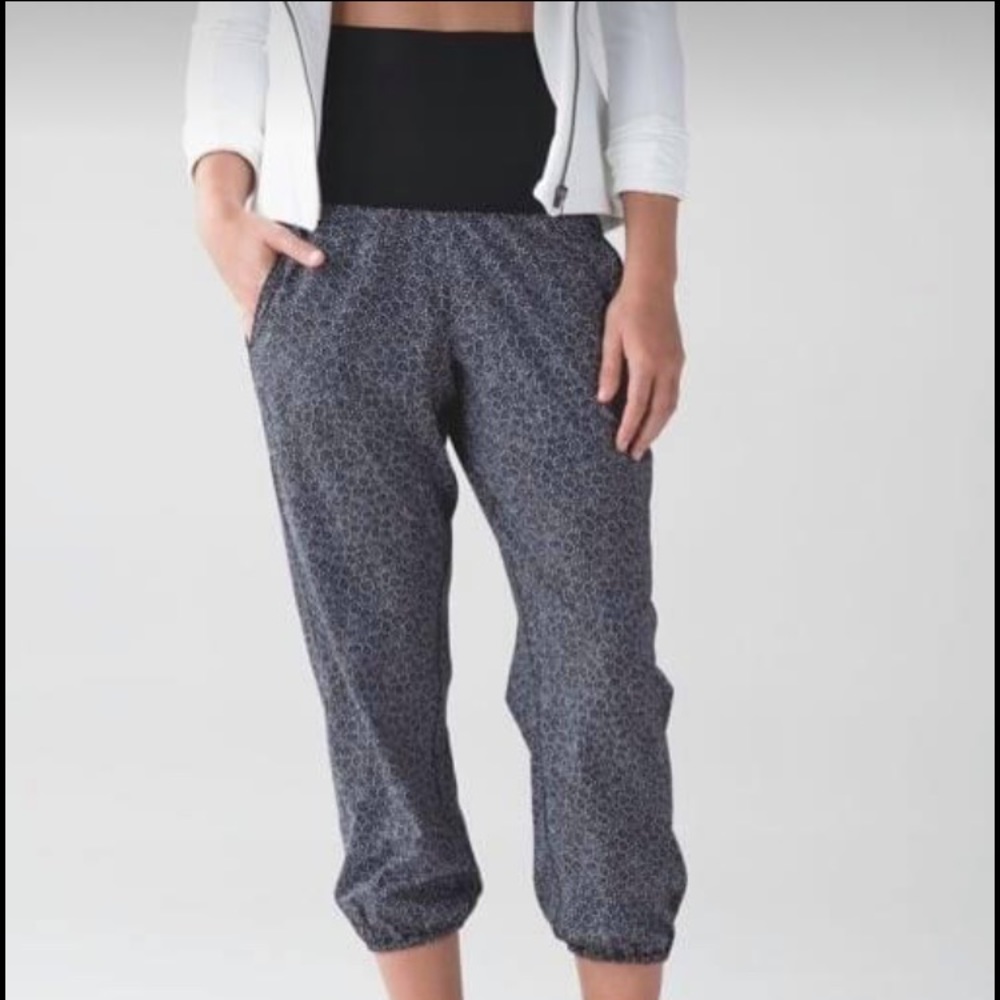 Lululemon Om Pant (green)